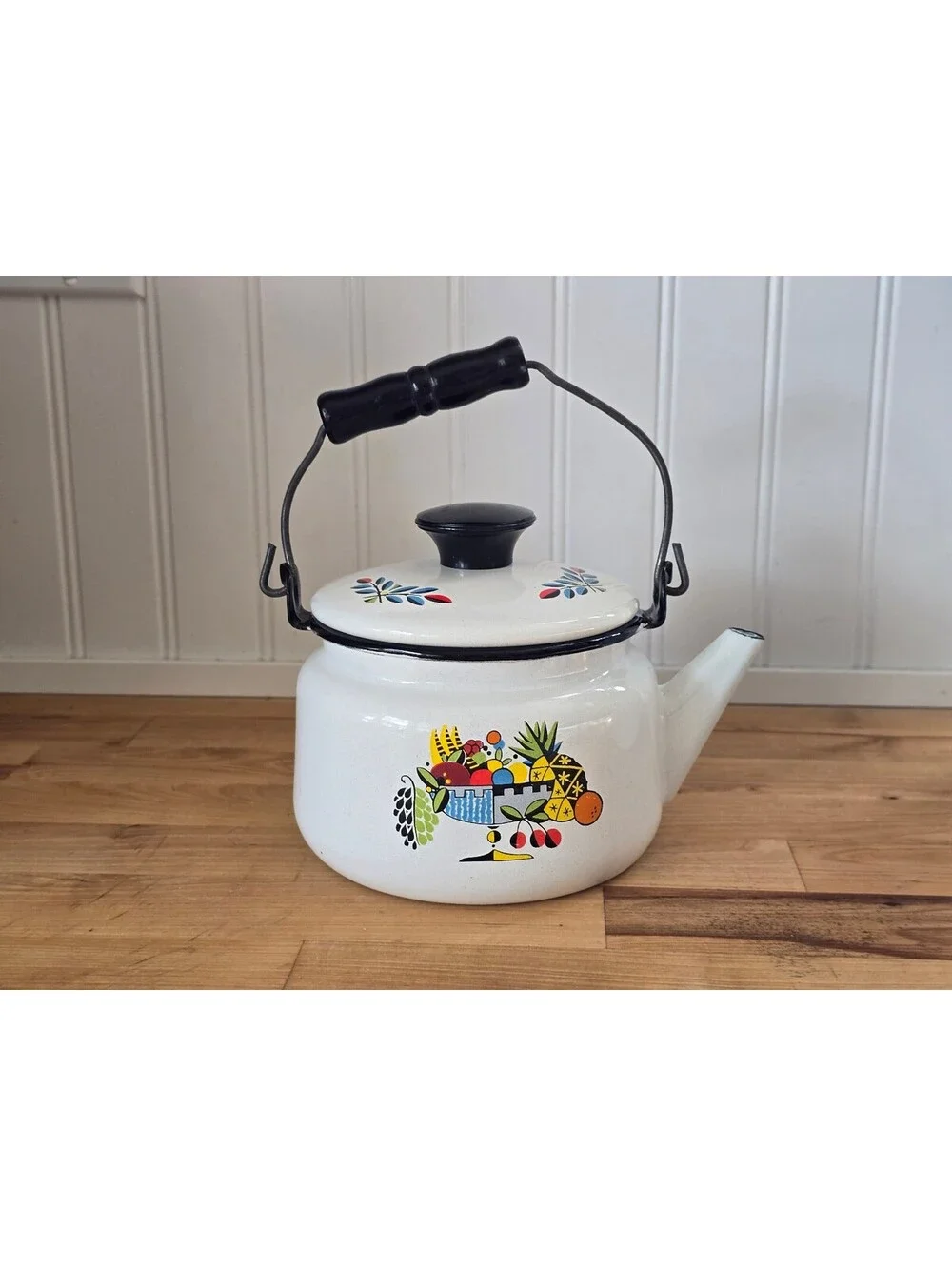 Vtg Berggren Enamelware Swedish Teapot Fruit Basket Design Cottagecore